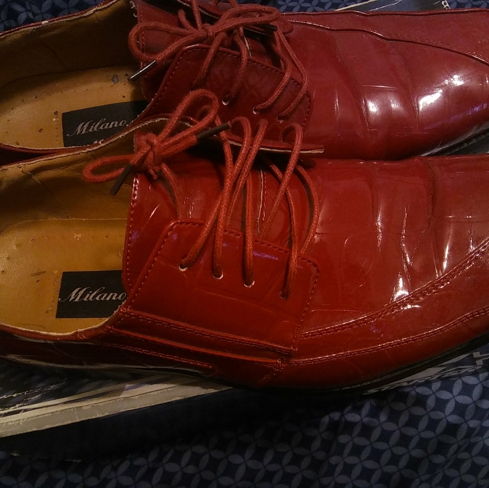 Shoe
